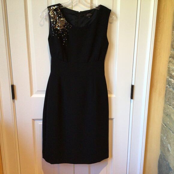 Tahari Arthur S. Levine Black Embellished Cocktail Dress Sz 4 - Picture 1 of 7